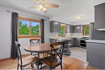 353  Tower Ct, Pewaukee, WI 53072 - Photo 11