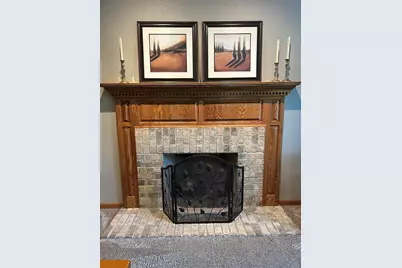 2517  Fox River Cir, Waukesha, WI 53189 - Photo 13