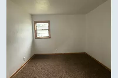 4683 N 68th St, Milwaukee, WI 53218 - Photo 9