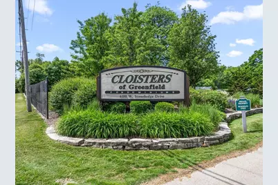 6100 W Stonehedge Dr #323, Greenfield, WI 53220 - Photo 31