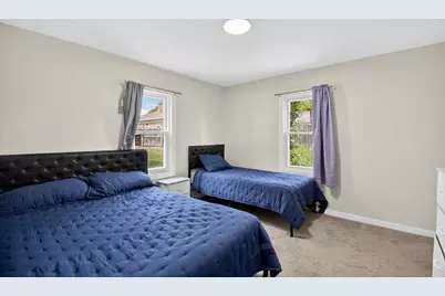 3012  Dwight St, Racine, WI 53403 - Photo 9