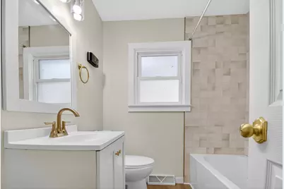 3012  Dwight St, Racine, WI 53403 - Photo 9