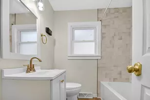 3012 Dwight St, Racine, WI 53403 - Photo 9
