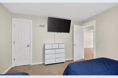 3012  Dwight St, Racine, WI 53403 - Photo 11