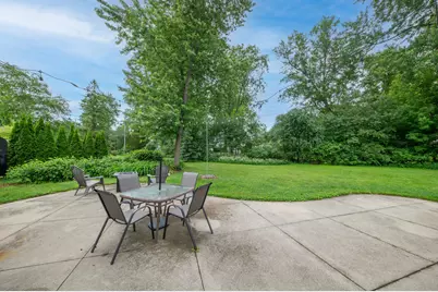 21565  Ann Rita Dr, Brookfield, WI 53045 - Photo 19