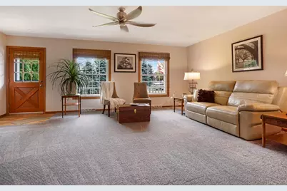 1674  Mapledale Rd, Trenton, WI 53090 - Photo 5