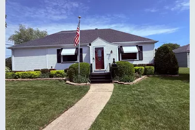 1826  26th St, Kenosha, WI 53140 - Photo 1