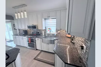 1826  26th St, Kenosha, WI 53140 - Photo 3