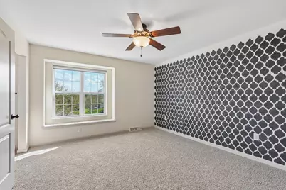 N55W20970  Carters Crossing Cir, Menomonee Falls, WI 53051 - Photo 33
