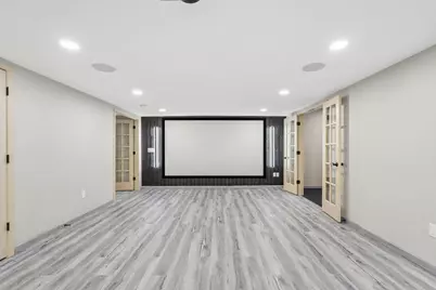 N55W20970  Carters Crossing Cir, Menomonee Falls, WI 53051 - Photo 43