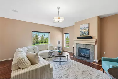 N55W20970  Carters Crossing Cir, Menomonee Falls, WI 53051 - Photo 11