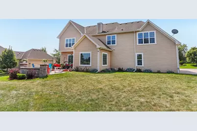 N55W20970  Carters Crossing Cir, Menomonee Falls, WI 53051 - Photo 61