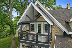 3609 Waterbury Ln, Racine, WI 53403 - Photo 11