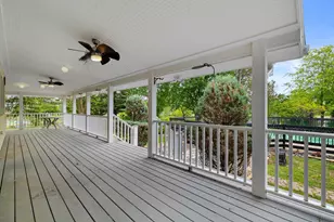3609 Waterbury Ln, Racine, WI 53403 - Photo 3