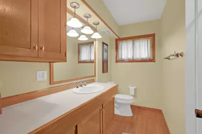 2216  Cleveland Ave, Sheboygan, WI 53081 - Photo 15