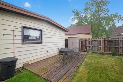 2216  Cleveland Ave, Sheboygan, WI 53081 - Photo 19