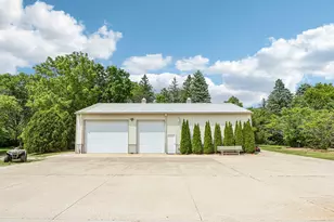 1611 51st St, Racine, WI 53108 - Photo 59