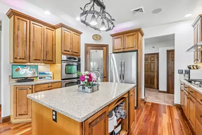 1611  51st St, Racine, WI 53108 - Photo 9