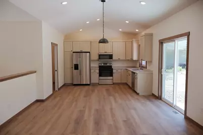 11893  Pine St, Trempealeau, WI 54661 - Photo 11