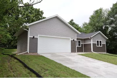 11893  Pine St, Trempealeau, WI 54661 - Photo 31