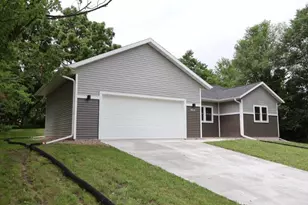 11893 Pine St, Trempealeau, WI 54661 - Photo 31