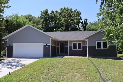 11893  Pine St, Trempealeau, WI 54661 - Photo 1