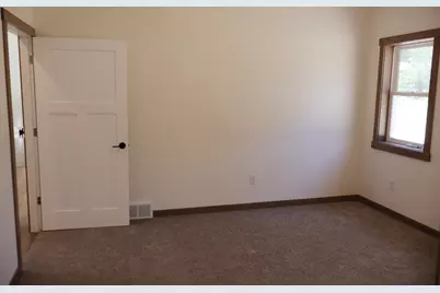 11893  Pine St, Trempealeau, WI 54661 - Photo 11