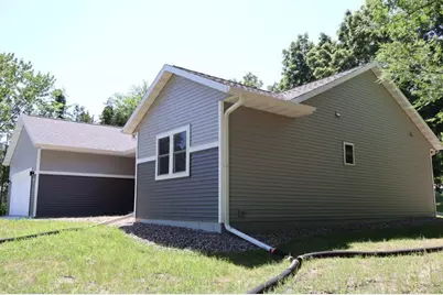 11893  Pine St, Trempealeau, WI 54661 - Photo 27
