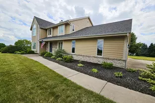 W291S6773 E Woods Ct, Mukwonago, WI 53149 - Photo 5