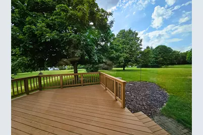 W291S6773  East Woods Ct, Mukwonago, WI 53149 - Photo 13