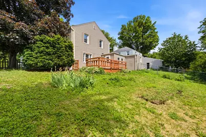 5594  Arrowwood St, Greendale, WI 53219 - Photo 23