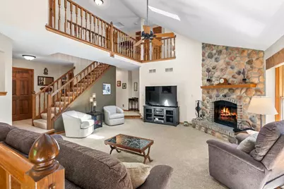 W136  Court Kathleen -, Sullivan, WI 53178 - Photo 27