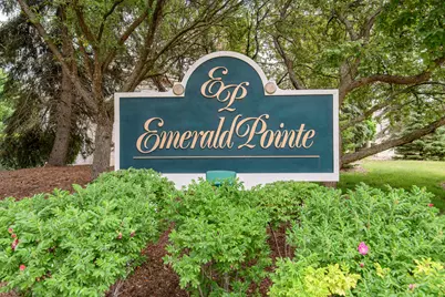 18730  Emerald Cir #B, Brookfield, WI 53045 - Photo 15
