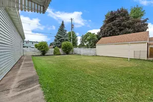 1908 23rd St, La Crosse, WI 54601 - Photo 7