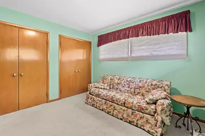 409  Vernon Ave, Thiensville, WI 53092 - Photo 25