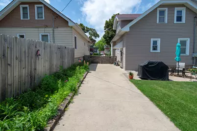 182 N 71st St, Milwaukee, WI 53213 - Photo 61