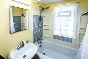 182 N 71st St, Milwaukee, WI 53213 - Photo 9