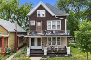 226 E Smith St, Milwaukee, WI 53207 - Photo 39