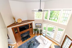 10935 N Oriole Ln, Mequon, WI 53092 - Photo 1