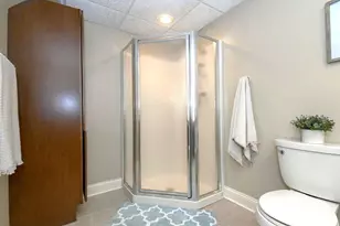 10935 N Oriole Ln, Mequon, WI 53092 - Photo 53