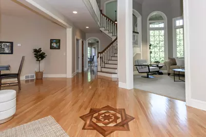 10935 N Oriole Ln, Mequon, WI 53092 - Photo 37