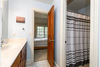10935 N Oriole Ln, Mequon, WI 53092 - Photo 37