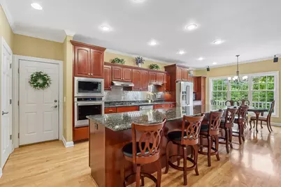 1299  Creekside Ln, Grafton, WI 53024 - Photo 17