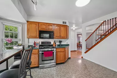 4630 W Cleveland Ave, Milwaukee, WI 53219 - Photo 27