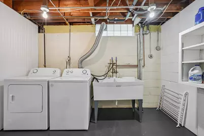 4630 W Cleveland Ave, Milwaukee, WI 53219 - Photo 47