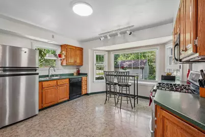 4630 W Cleveland Ave, Milwaukee, WI 53219 - Photo 25