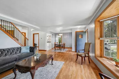 4630 W Cleveland Ave, Milwaukee, WI 53219 - Photo 17