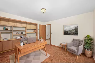 8603 N Regent Rd, Fox Point, WI 53217 - Photo 21