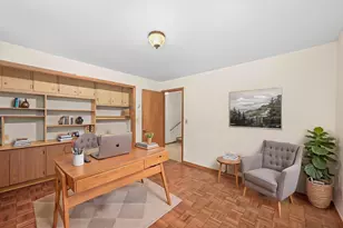 8603 N Regent Rd, Fox Point, WI 53217 - Photo 21