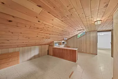 8603 N Regent Rd, Fox Point, WI 53217 - Photo 23